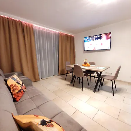 Toplage, Direkt Ueber Einem Shoppingcenter. Apartment Muelheim an der Ruhr