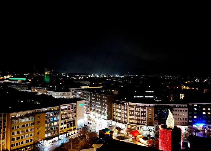 Toplage, Direkt Ueber Einem Shoppingcenter. *